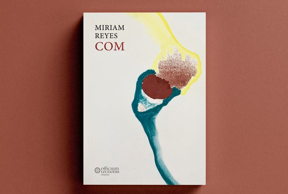 Miriam Reyes: Prémio Nacional de Poesia, em Espanha